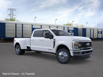 2026 Ford Super Duty F-450 DRW Lariat