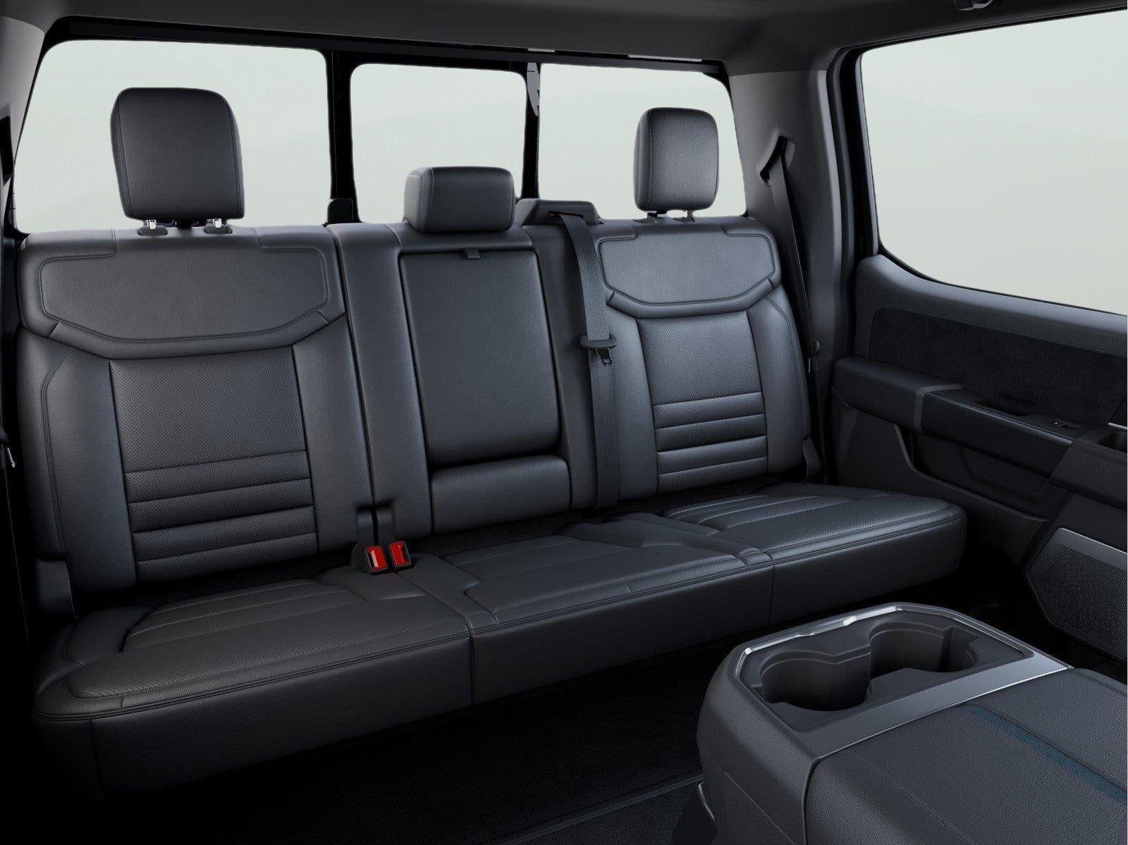 2027 Ford Super Duty F-450 DRW Platinum