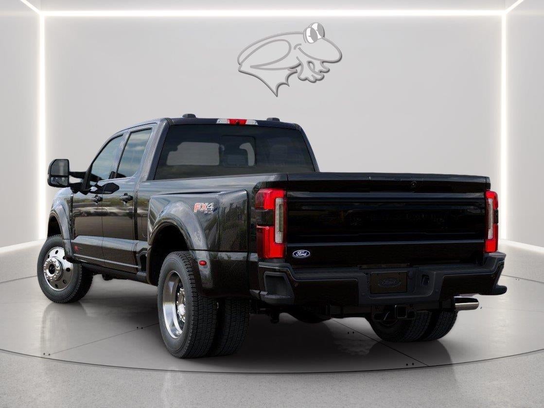 2027 Ford Super Duty F-450 DRW Platinum
