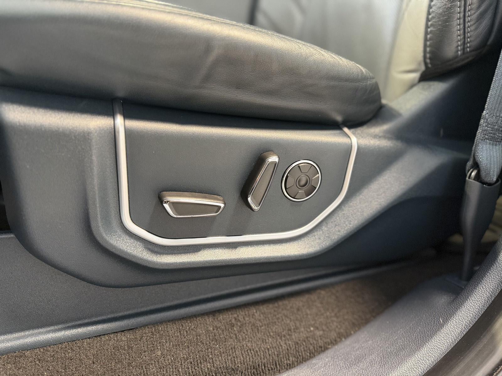 2022 Ford Super Duty F-450 DRW Limited