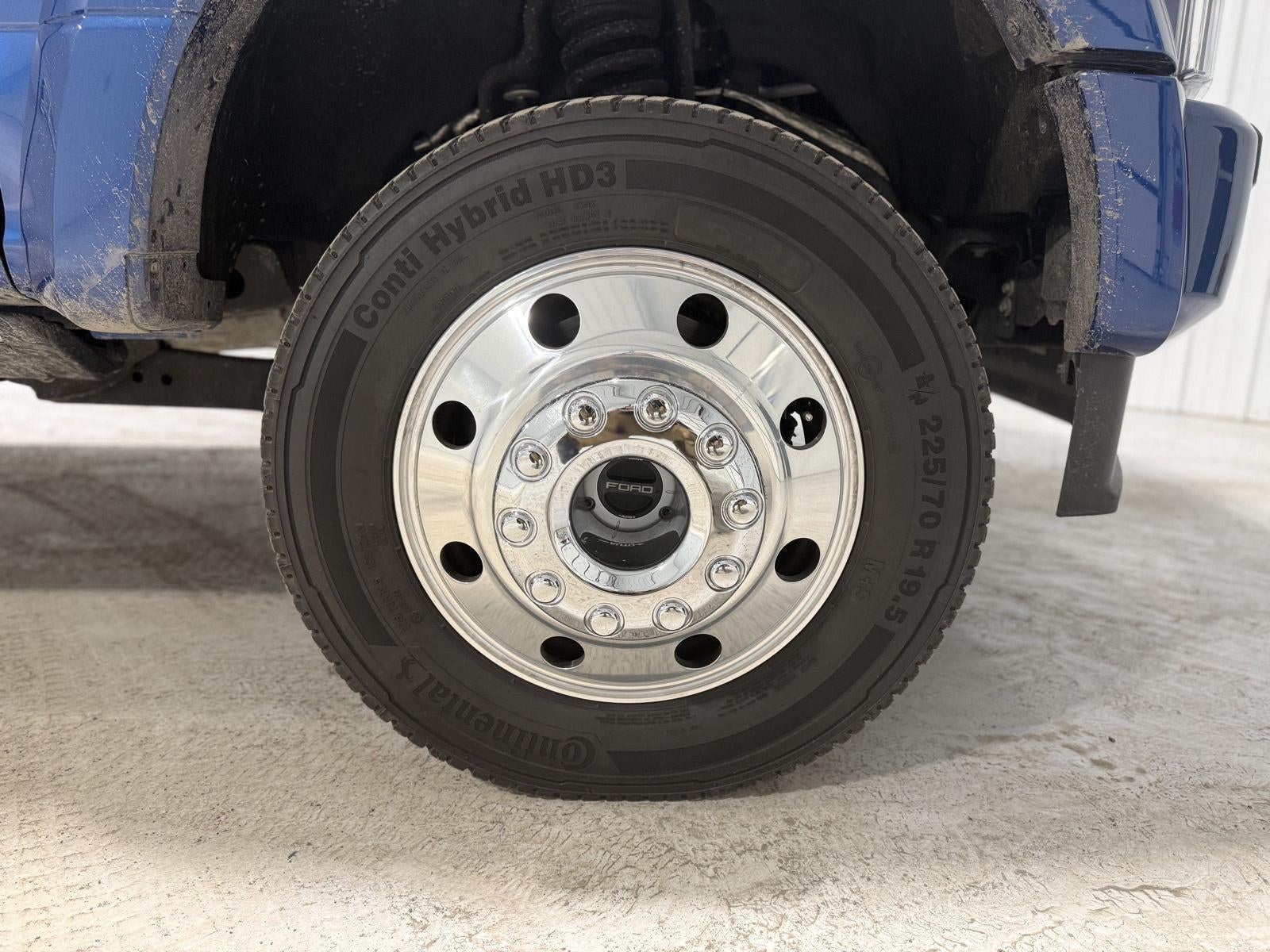 2022 Ford Super Duty F-450 DRW Limited