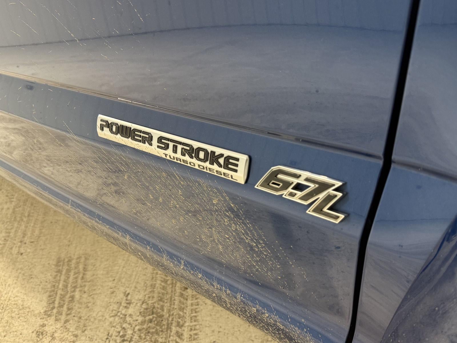 2022 Ford Super Duty F-450 DRW Limited