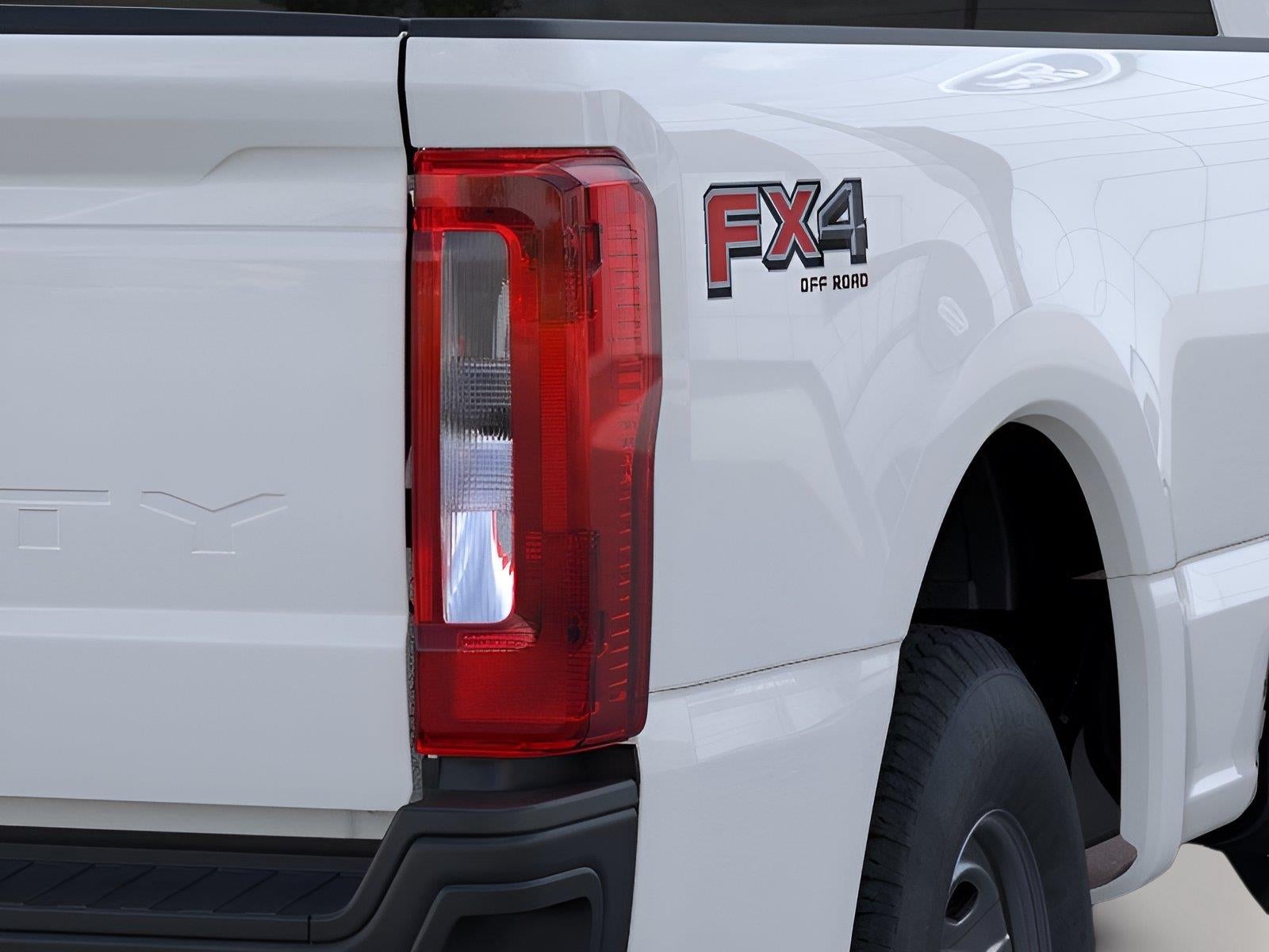 2026 Ford Super Duty F-350 Srw XL