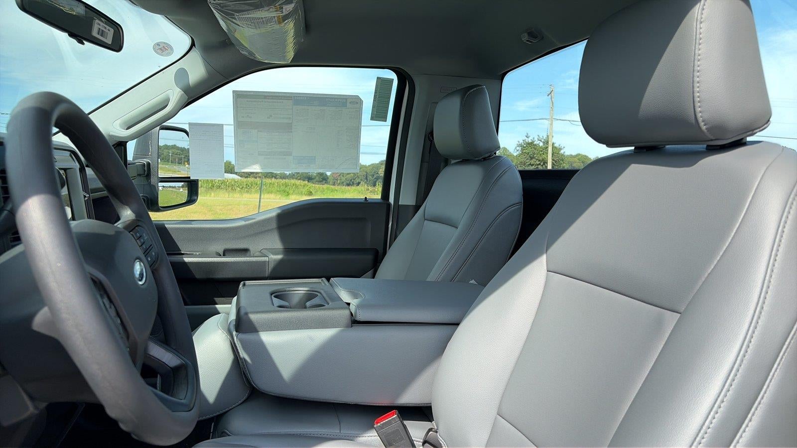 2026 Ford Super Duty F-250 Srw 8' KNAPHEIDE SERVICE BODY, REMOTE LOCKS, CLASS V HITCH, SPRAY IN LINER