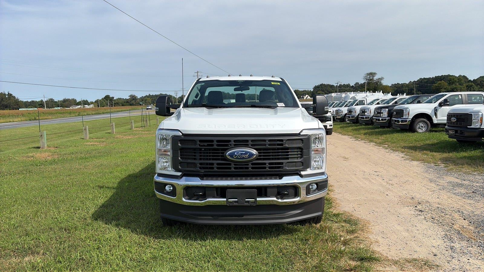 2026 Ford Super Duty F-250 Srw 8' KNAPHEIDE SERVICE BODY, REMOTE LOCKS, CLASS V HITCH, SPRAY IN LINER