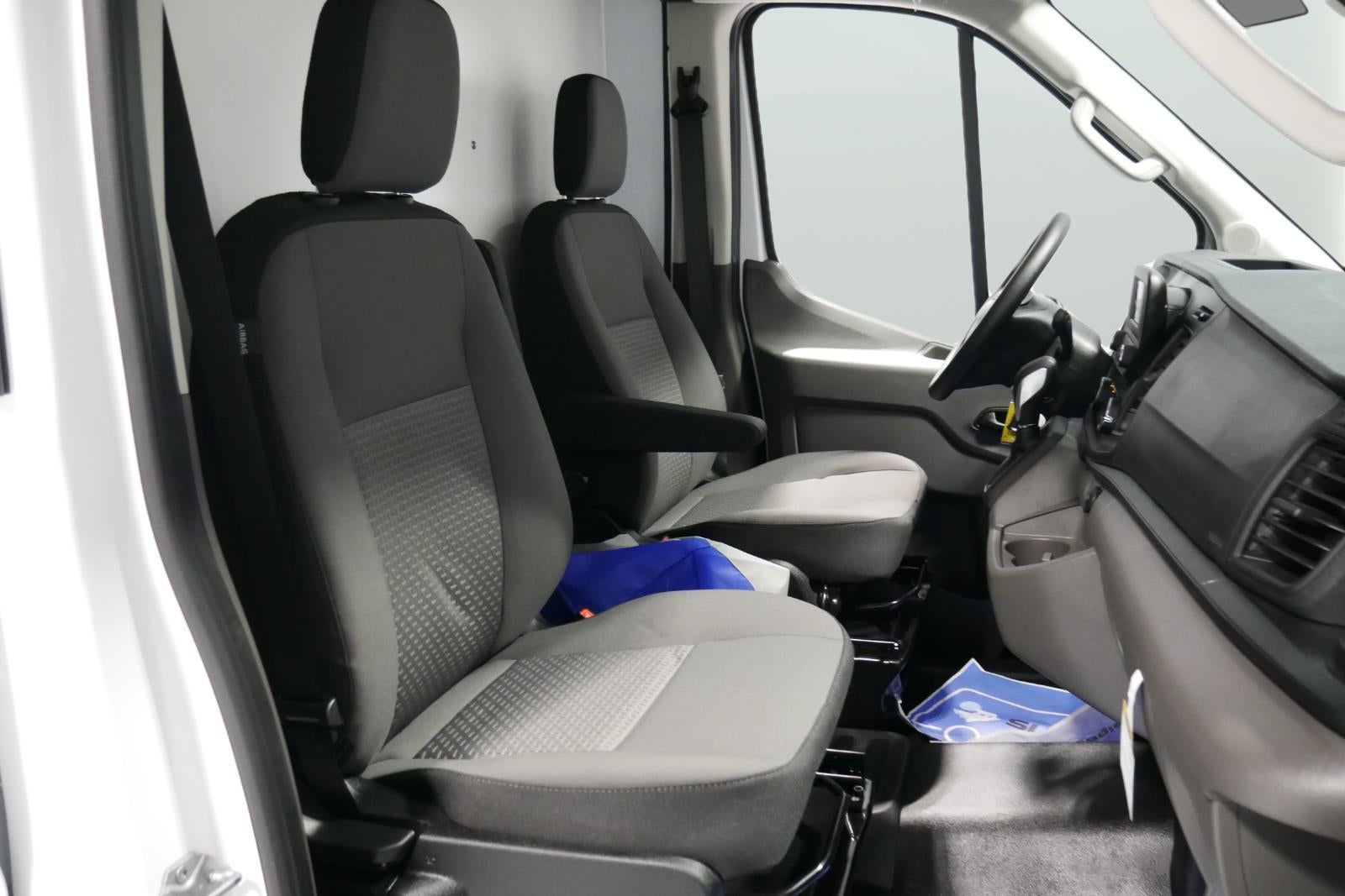 2025 Ford Transit Cargo Van Cargo Van