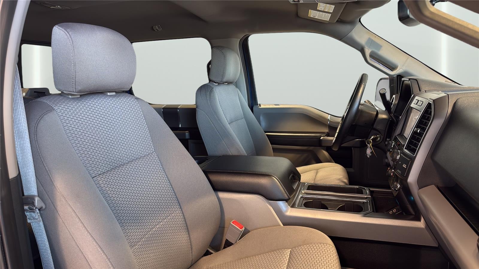 2020 Ford F-150 Base