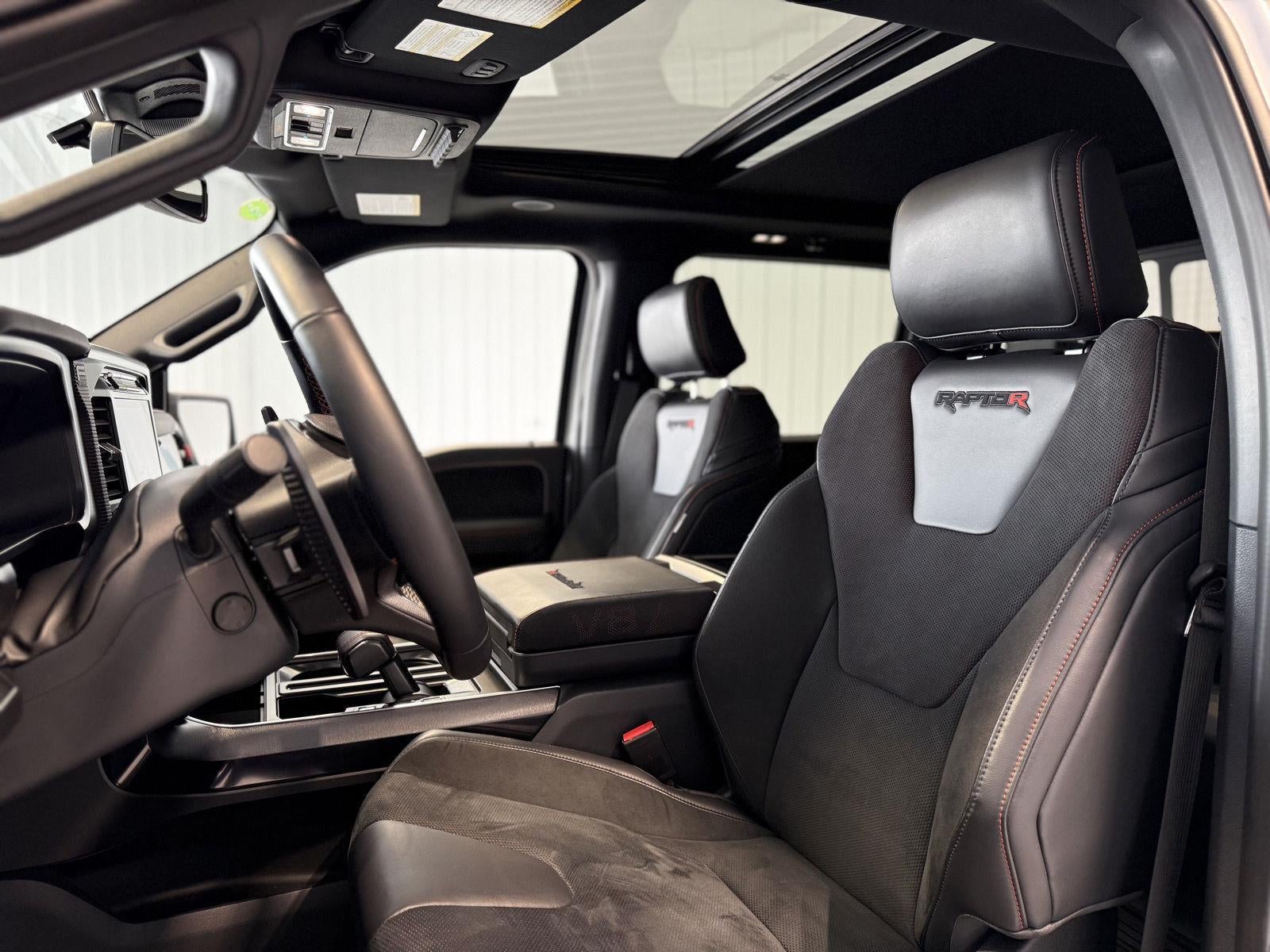 2025 Ford F-150 Raptor R