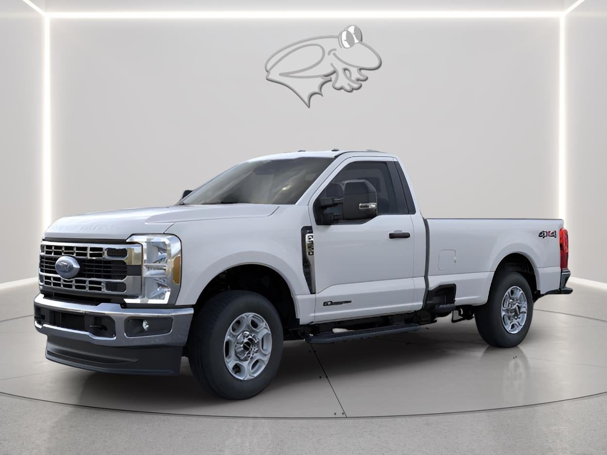 2026 Ford Super Duty F-350 SRW XLT