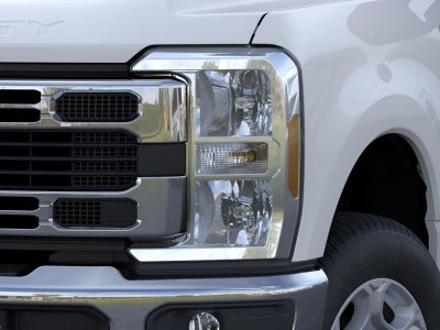 2026 Ford Super Duty F-350 SRW XLT