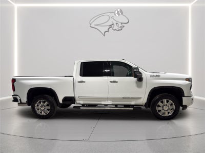 2026 Chevrolet Silverado 2500HD High Country
