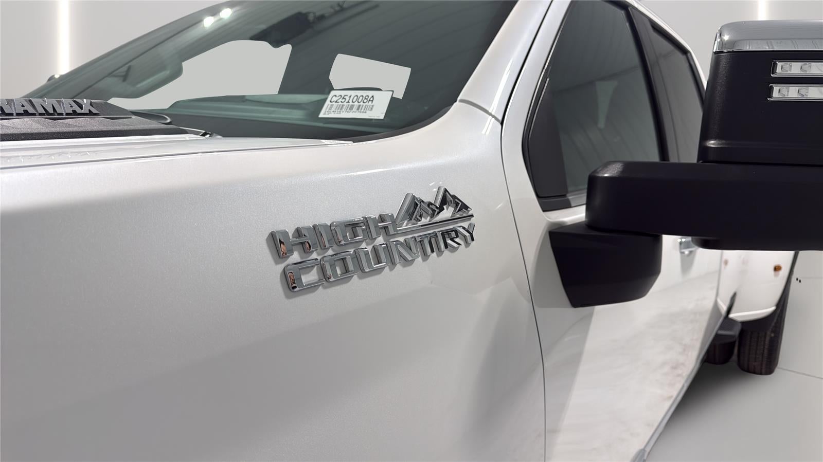 2025 Chevrolet Silverado 3500HD High Country