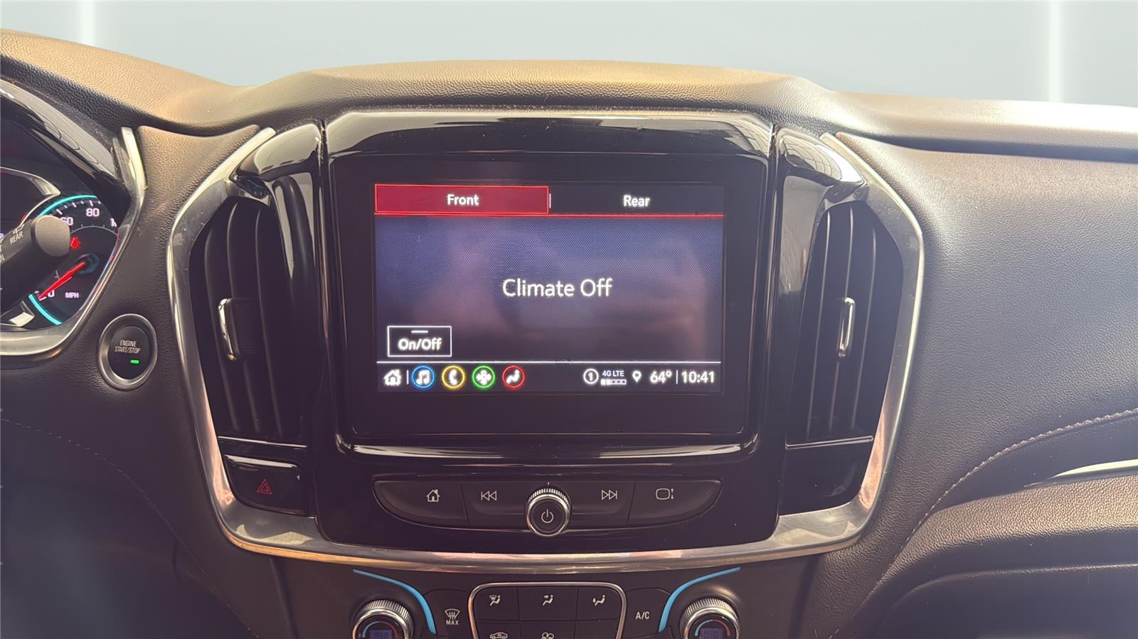 2022 Chevrolet Traverse LT Cloth