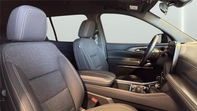2025 Chevrolet Traverse FWD LT