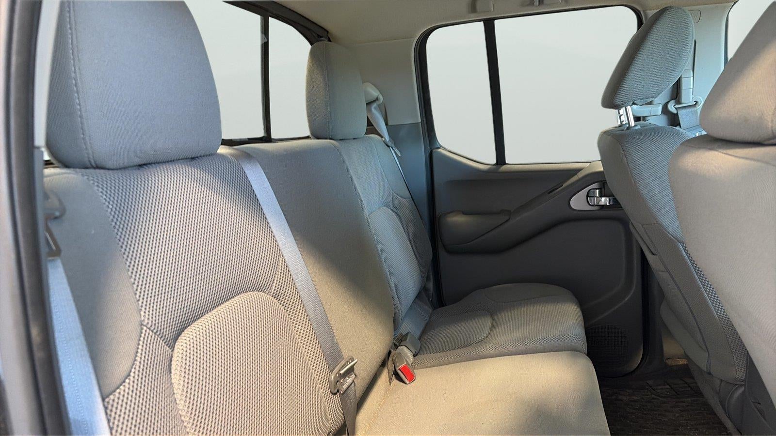2021 Nissan Frontier SV