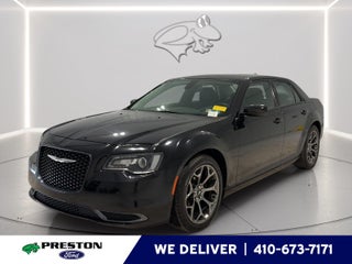 2018 Chrysler 300 Touring