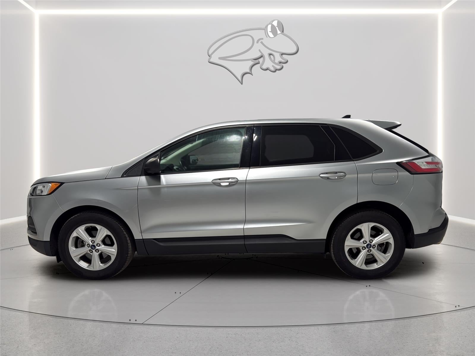 2020 Ford Edge SE