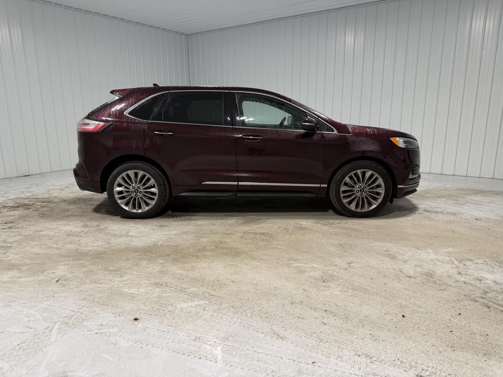 2020 Ford Edge Titanium