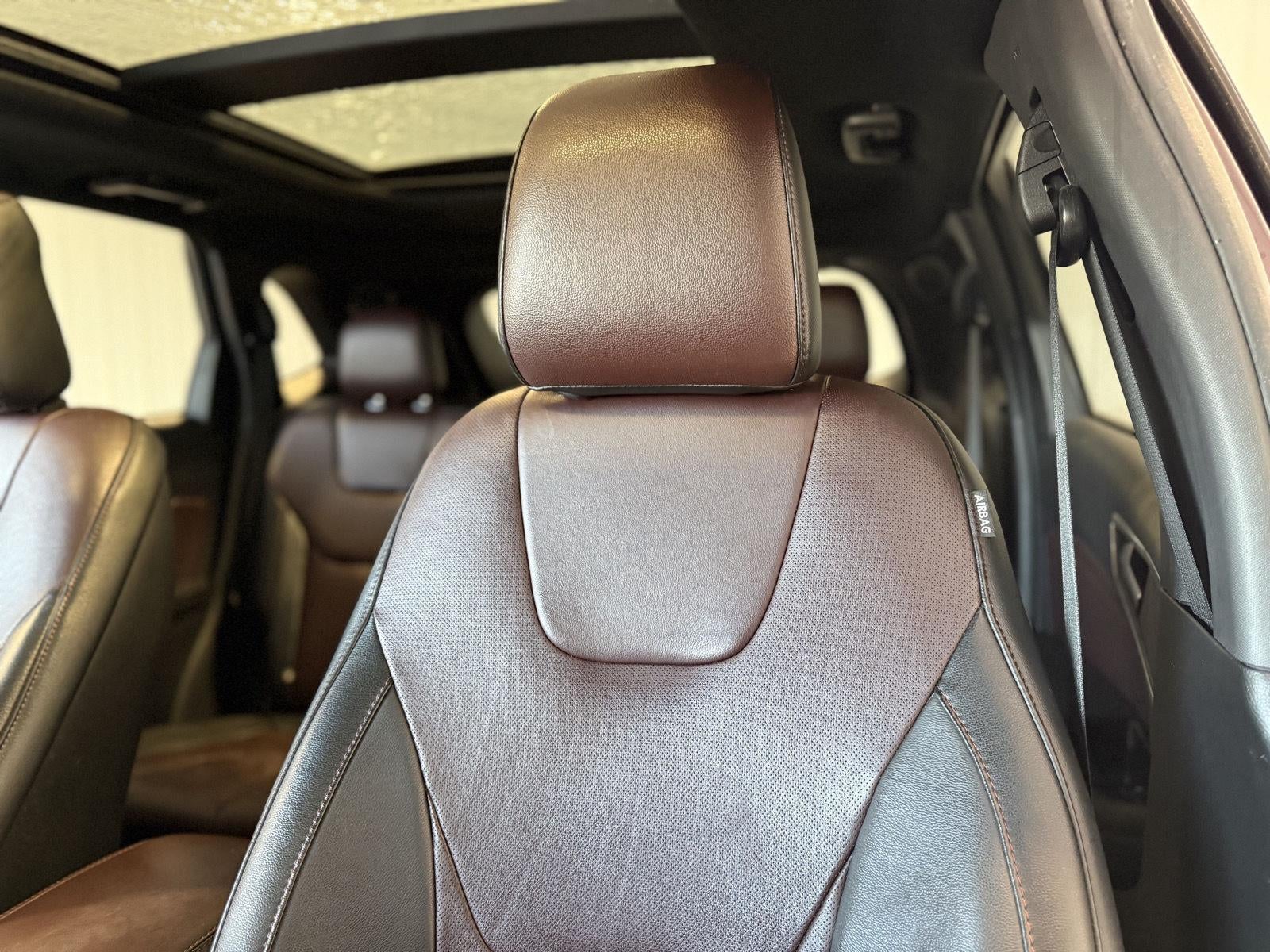 2020 Ford Edge Titanium