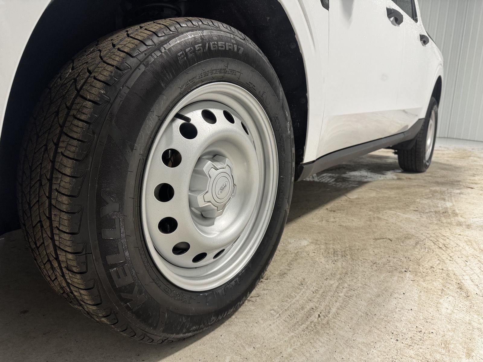 2024 Ford Maverick XL