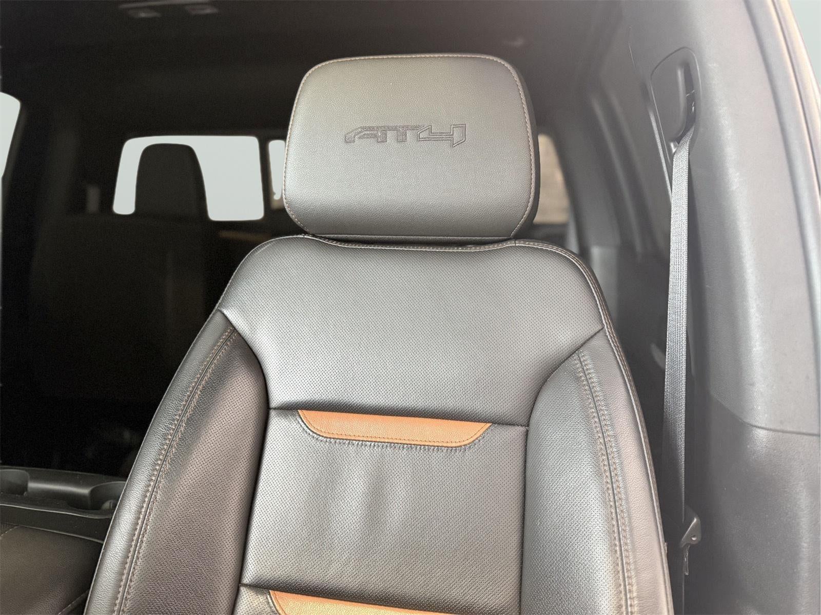 2022 GMC Sierra 1500 Limited AT4