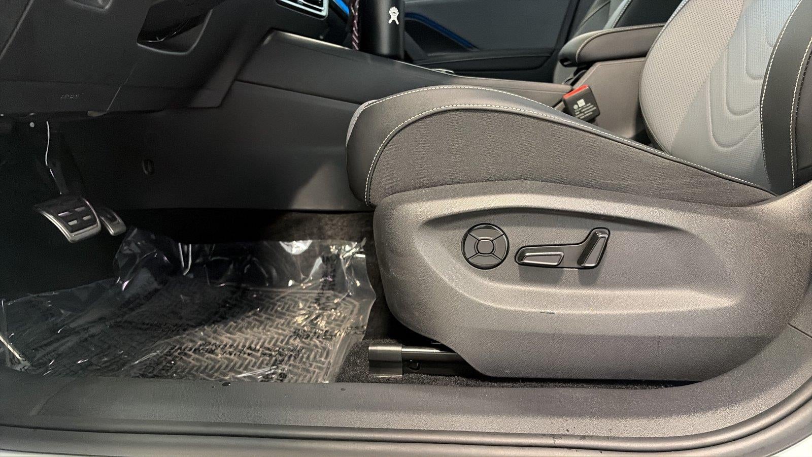 2026 Volkswagen Tiguan Serblk