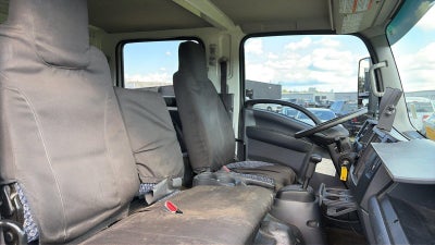 2023 Isuzu Nrr Base