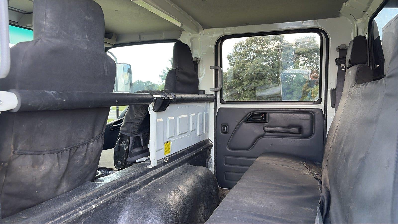 2023 Isuzu Nrr Base