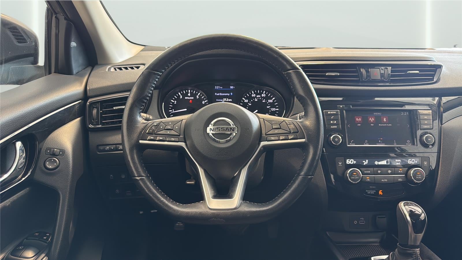 2022 Nissan Rogue Sport SV