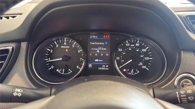 2022 Nissan Rogue Sport SV