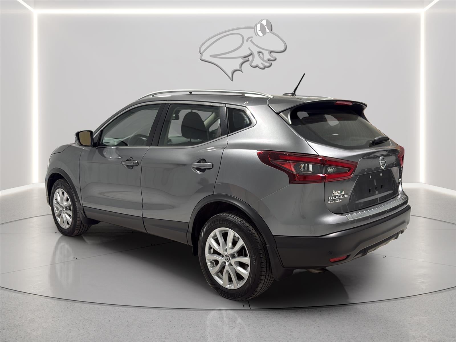 2022 Nissan Rogue Sport SV
