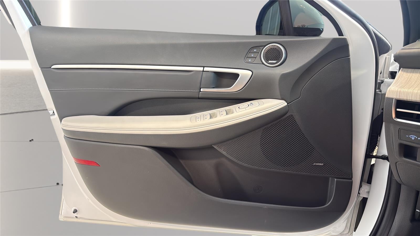 2025 Hyundai Sonata Hybrid Limi