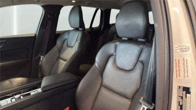 2025 Volvo V60 Cross Country Plus